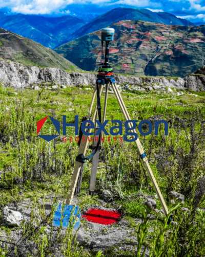 laser-scanner-mountain-grassland-survey-prism-target-morocco