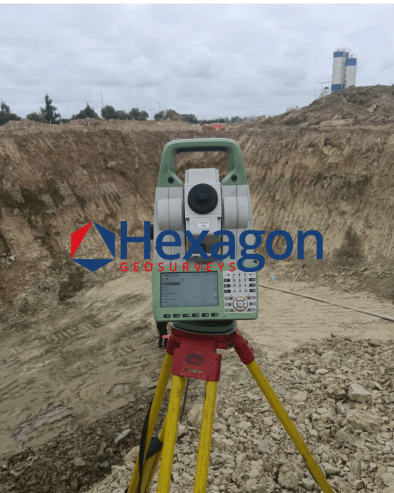 Contrôle d'une fouille de fondation — Hexagon GeoSurveys, Ingénieur Géomètre Topographe